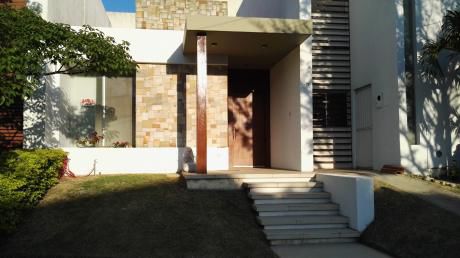 Casa En Alquiler En Condominio Zona Norte
