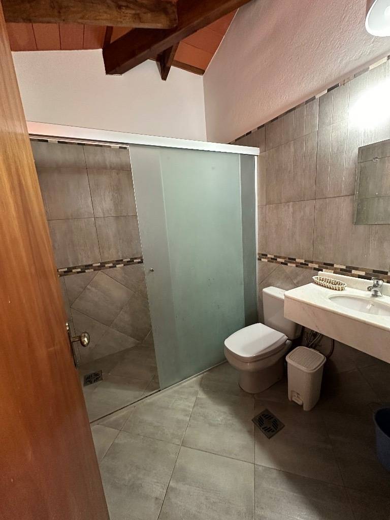 EN VENTA CASA AMOBLADA EN SAN BERNARDINO - PUERTA DEL LAGO — foto 2