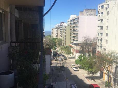 Amplio Apartamento De 2 Y Servicio O 3 Dormitorios!!