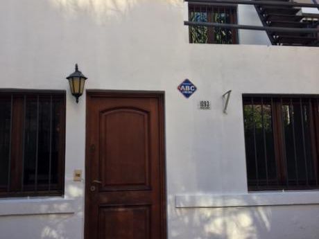 Excelente Estado De Casa En Pocitos