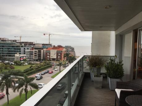 Venta Apartamento 3 Dormitorios 3 Baños Gge X2