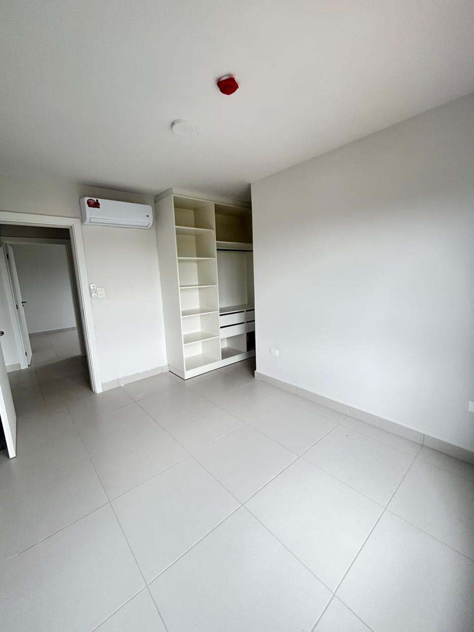 Departamento en alquiler en Lambaré — foto 3