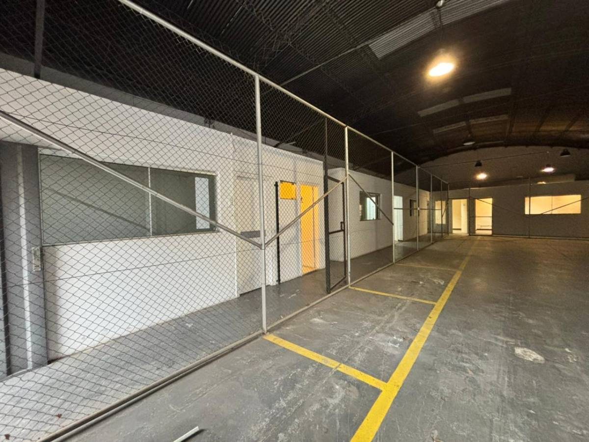 Dos Depósitos en venta en una ubicación estratégica de Asunción — foto 3