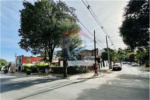 Terreno-Venta-PY Asunción General Díaz Blas Garay esquina Paraguarí Calle Blas… — foto 2