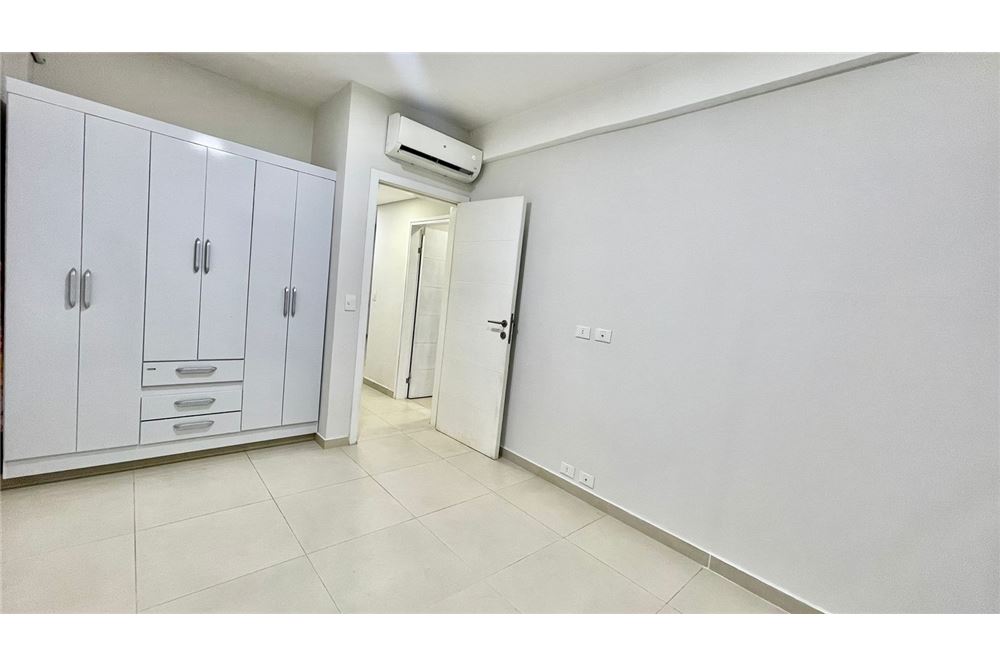 En venta departamento en Edificio Life Herrera — foto 3