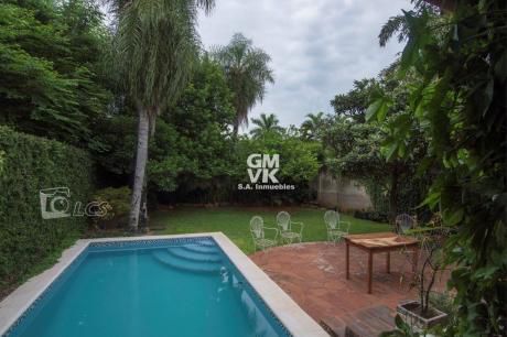Vendo Hermosa Casa Rustica En Barrio Mburucuya