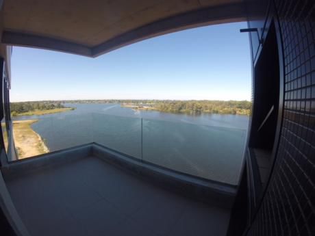 2 Dormitorios Con Amplia Terraza Exclusiva!