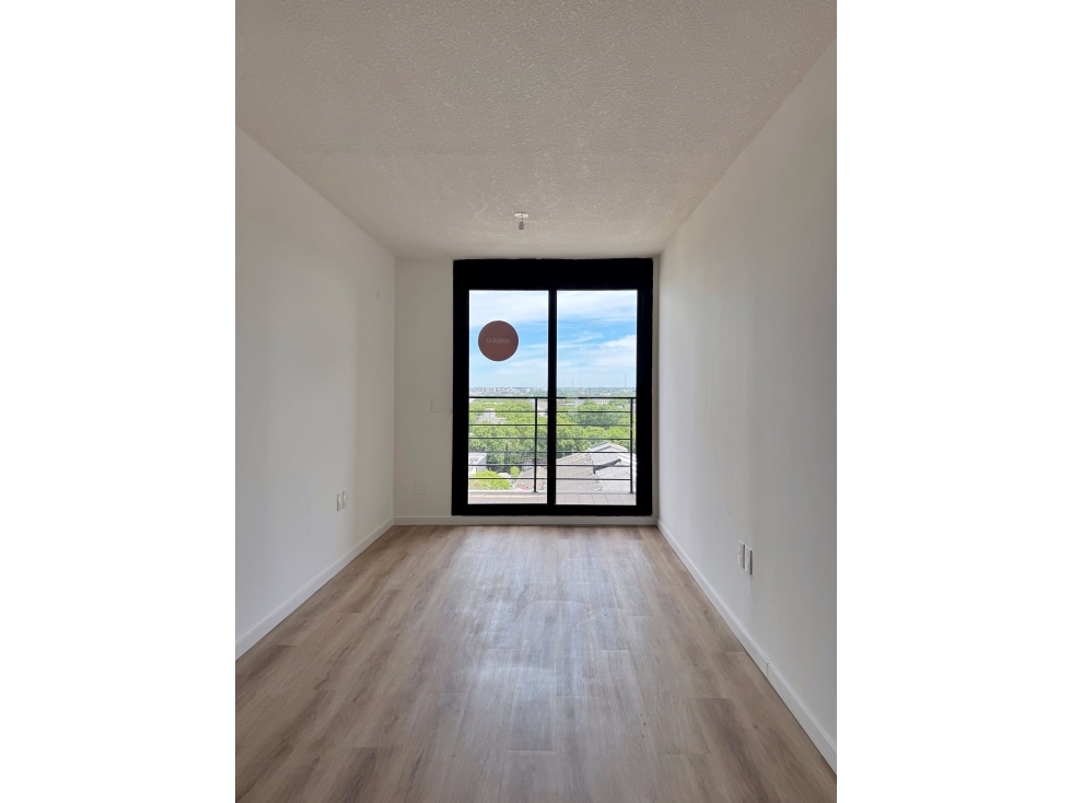 CORDÓN, un dormitorio, balcón, a estrenar