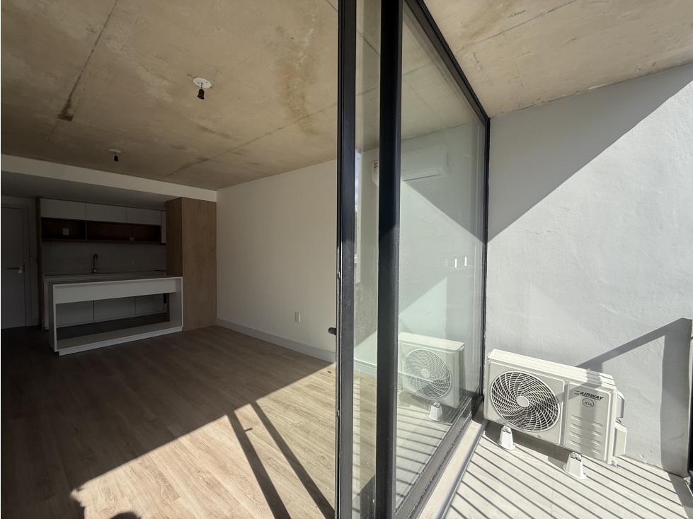 POCITOS, venta, un dormitorio, balcón, estrenar