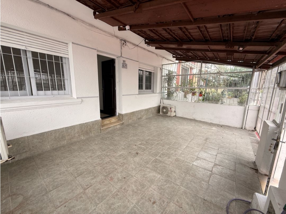 Alquiler casa 2 dormitorios en Parque Batlle