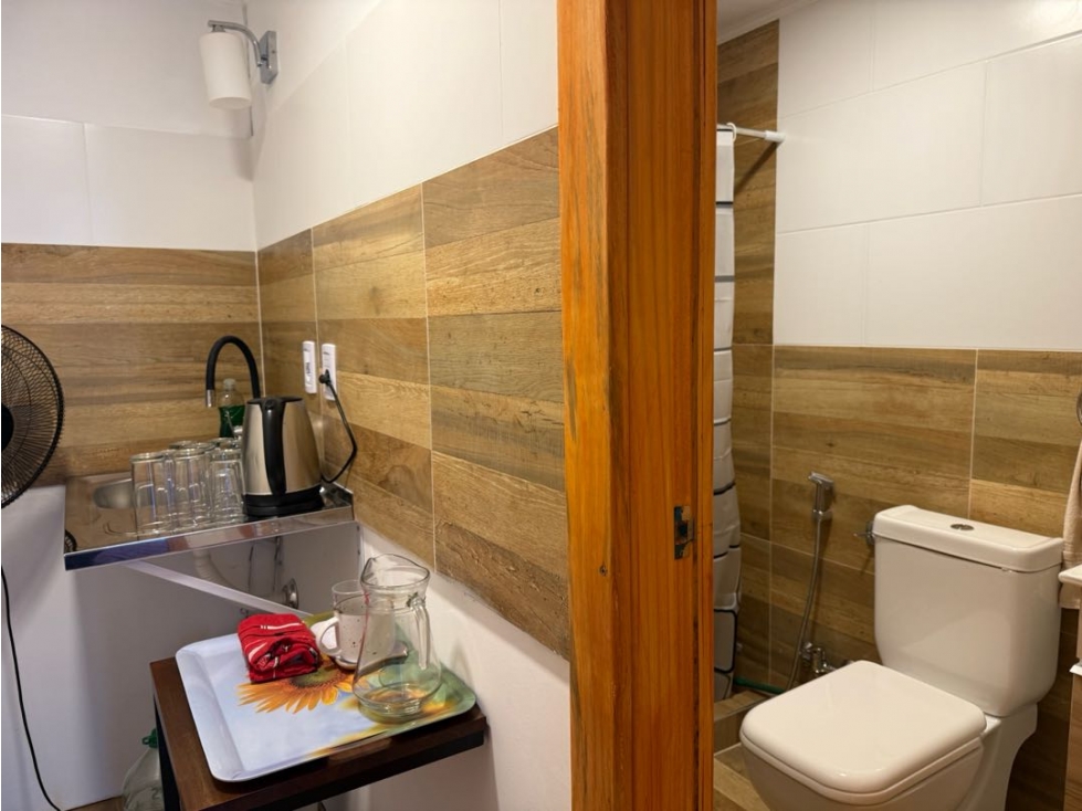 POCITOS NUEVO: Local comercial en alquiler · Photo 8