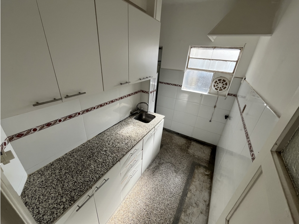 ALQUILER APARTAMENTO 2 DORMITORIOS CON BALCON - CENTRO · Foto 3