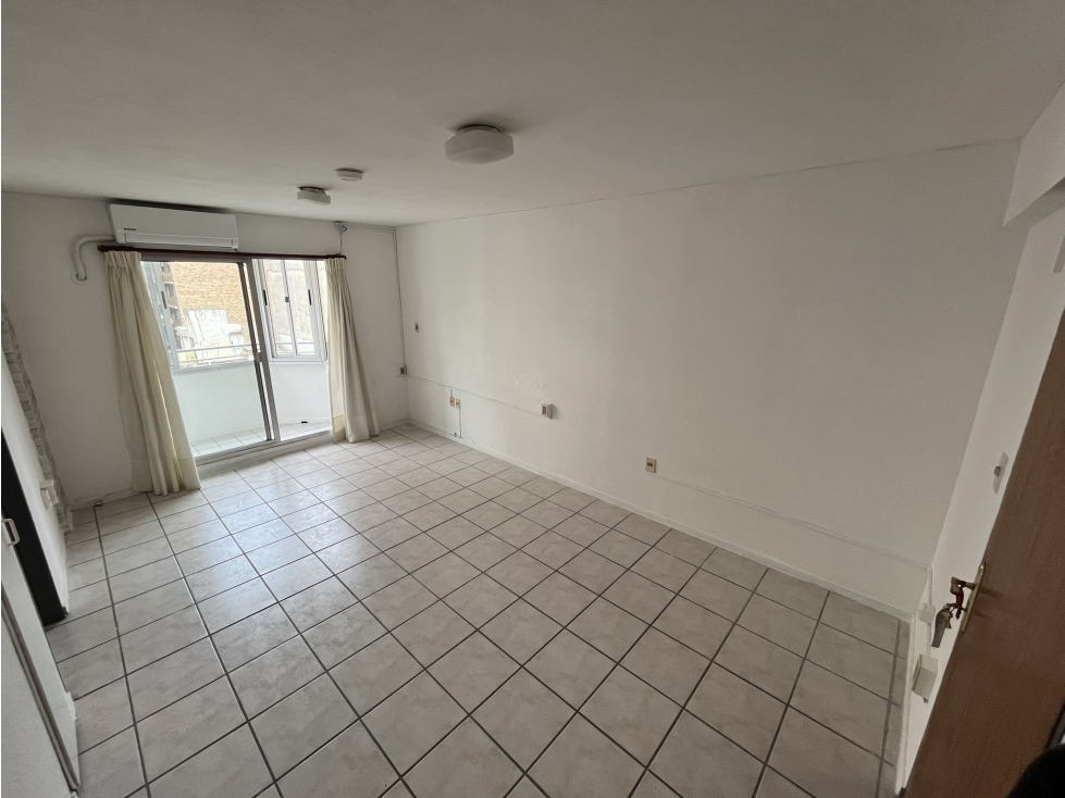 ALQUILER APARTAMENTO MONOAMBIENTE CON BALCÓN CERRADO - CORDÓN · Foto 2