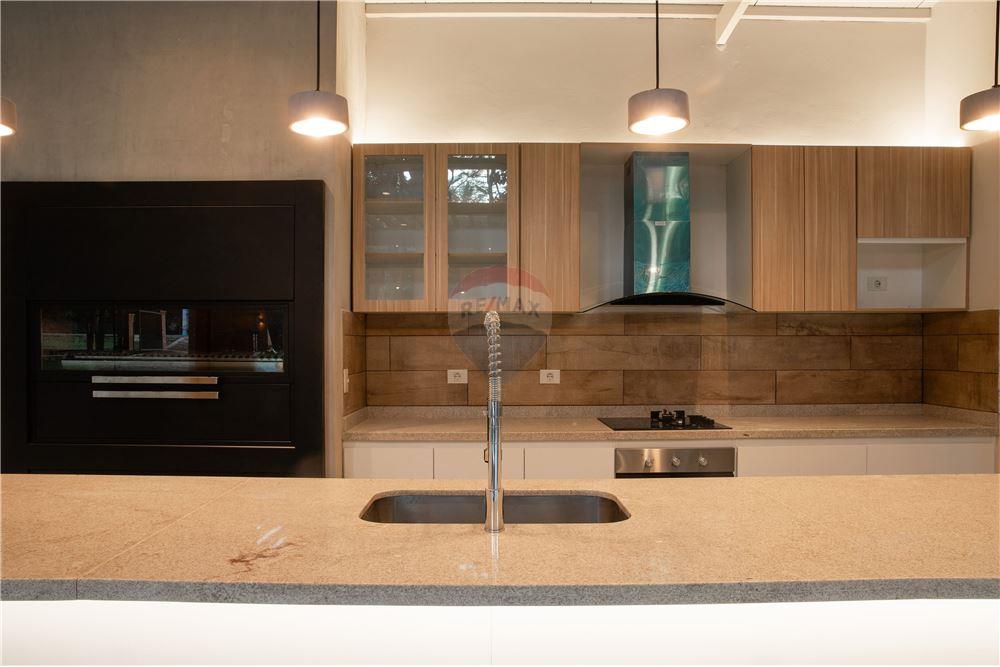 Casa - Venta - Altos, Paraguay — foto 2