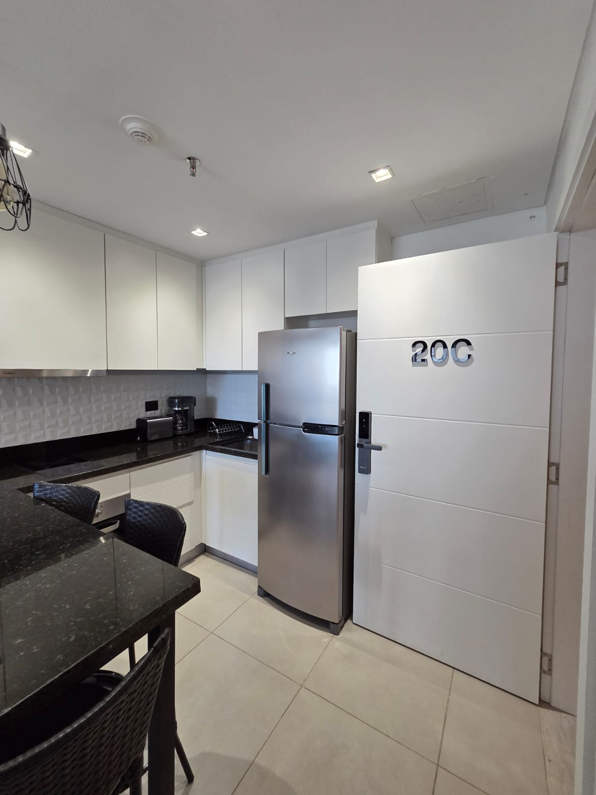 ALQUILER DE DEPARTAMENTO EN MOLA TOWER — foto 3