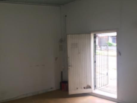 Terreno Esquina Con Casa Y 2 Locales Comerciales