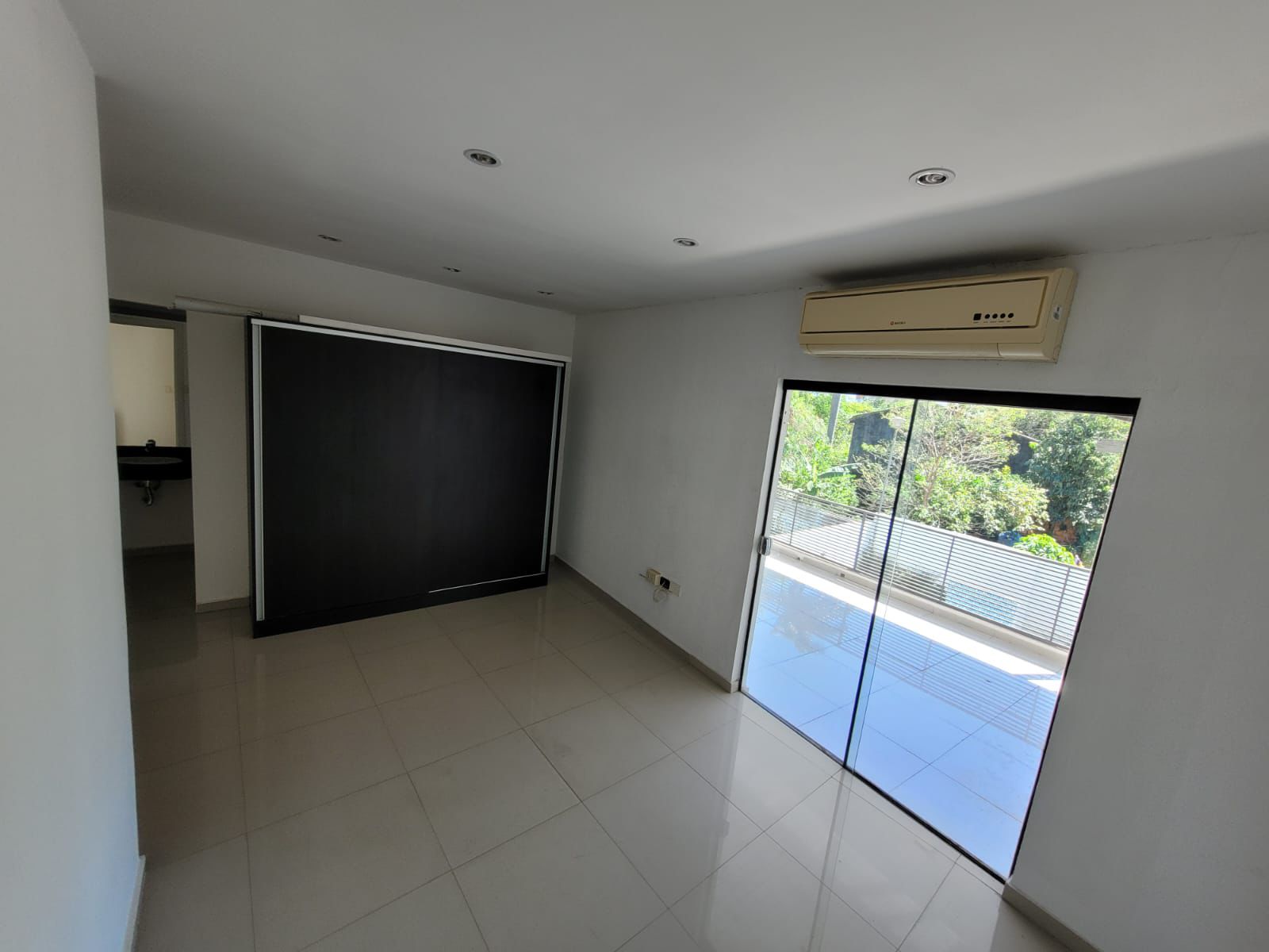 ZONA BOGGIANI EN ALQUILER DEPARTAMENTO DE DOS DORMITORIOS — foto 2