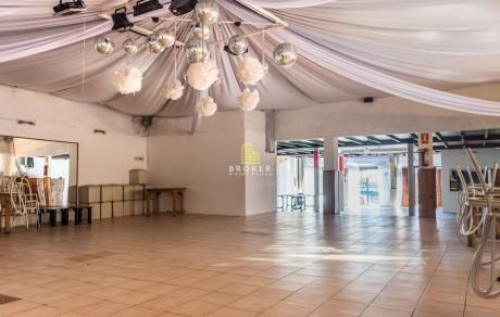 Alquiler De Local Comercial En Camino Maldonado