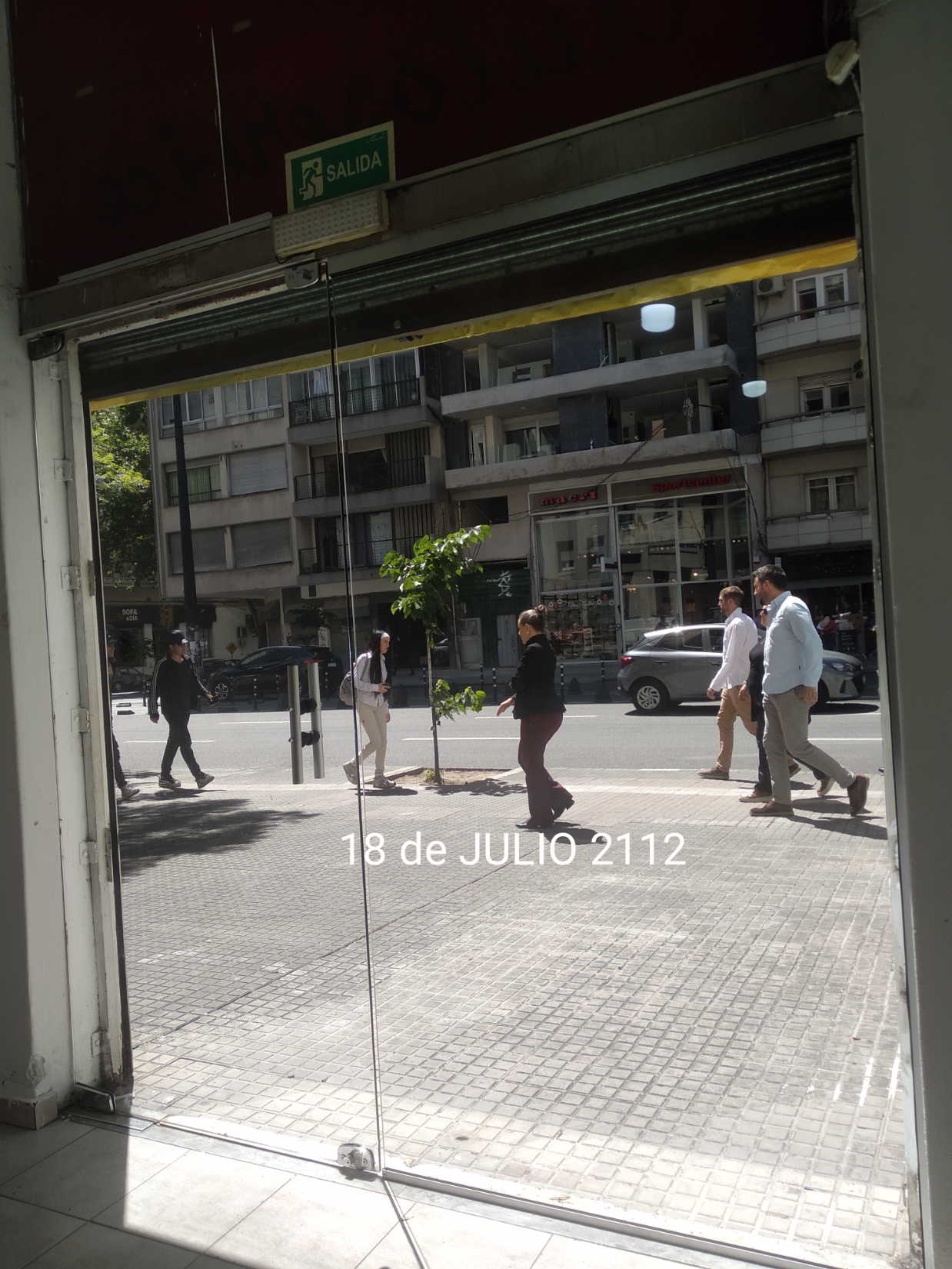 18 De Julio Y  J.requena