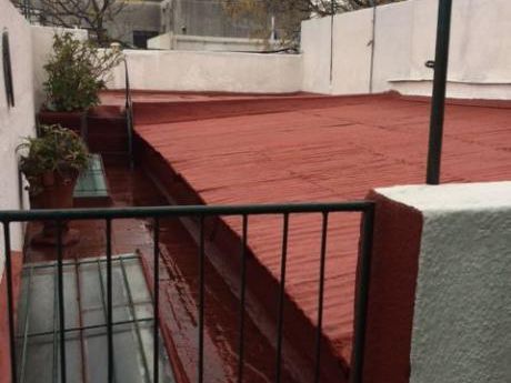 Próximo A Zona Comercial De Arenal Grande