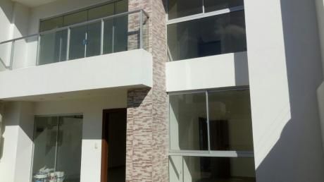 A Estrenar - Hermosa Casa De Dos Plantas A La Entrada De Remanso A Estrenar