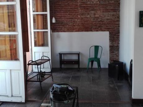 Hermoso Apto Proximo Al Mercado Del Puerto