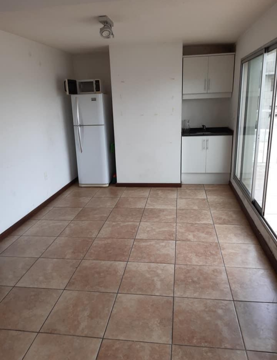 ALQUILER APTO POCITOS 1 DORM PRÓX RAMBLA · Foto 11