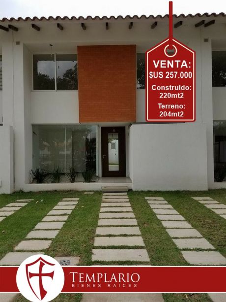 Hermosa Casa En Condominio Cerrado Zona Norte 4to Anillo