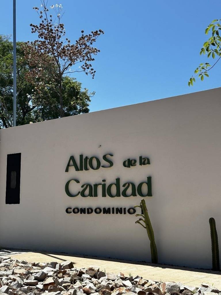 VENDO CASA EN CONDOMINIO - MRA — foto 2