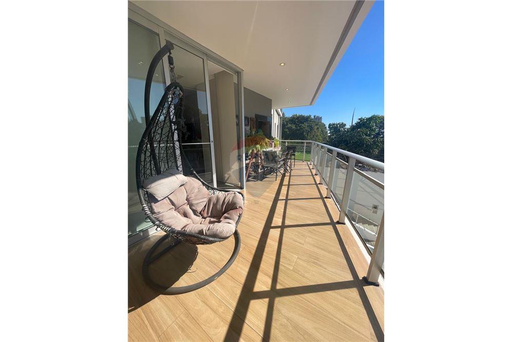 Departamento - Venta - Las Mercedes, Asunción, Paraguay — foto 2