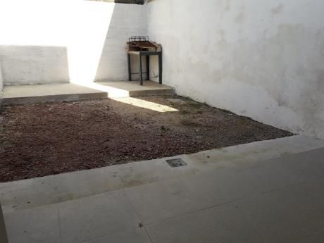 Apto Buceo 1 Dormitorio Con Patio Grande Financiación Bancaria