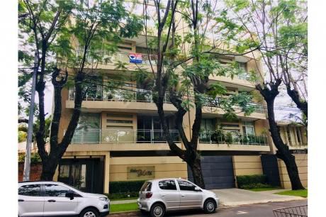 Hermoso Departamento En Villa Morra, En El Edificio Motta.
