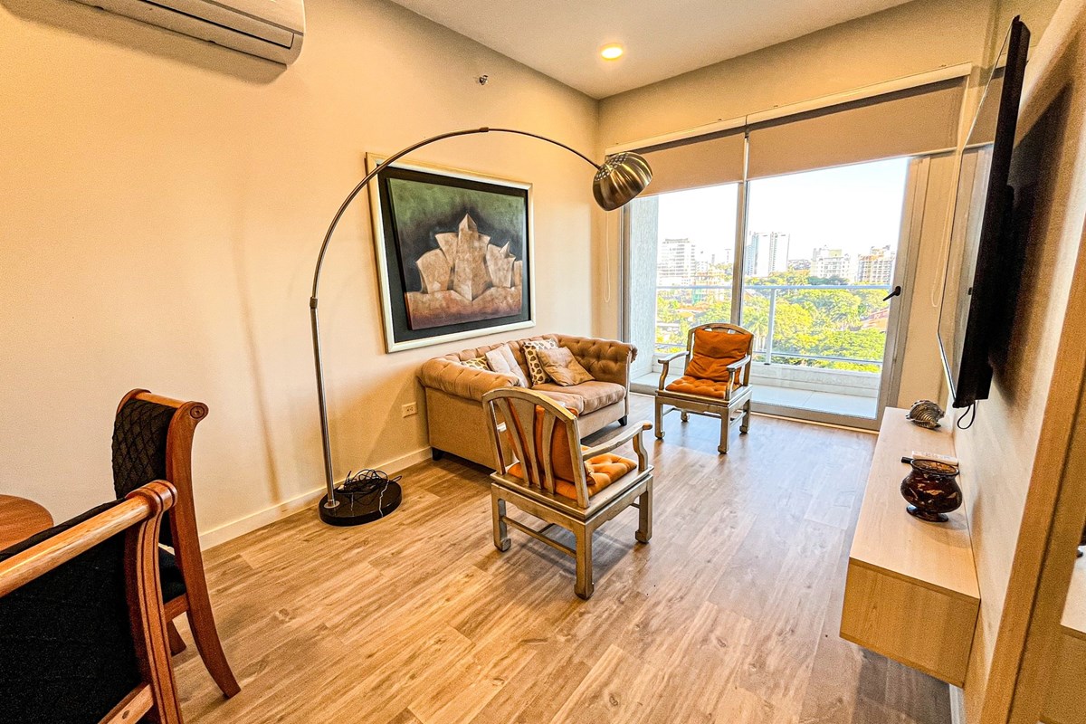 Departamento-Alquiler-Av. Molas Lopez, Las Lomas (Carmelitas), Asunción — foto 3