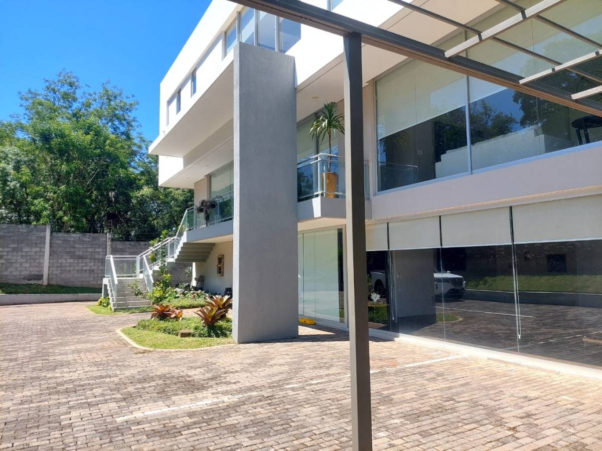 Hermosa Casa totalmente equipada con vista al Lago en LA SUIZA — foto 3