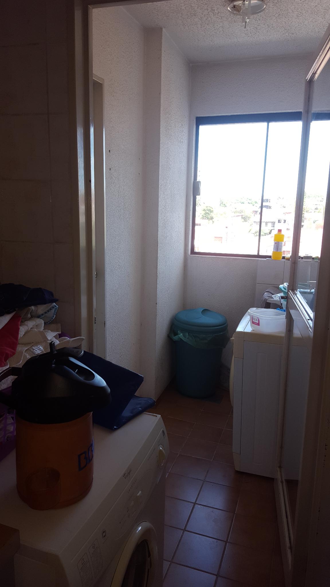 Edificio Teorema - Departamento de 3 habitaciones y área de servicio — foto 3