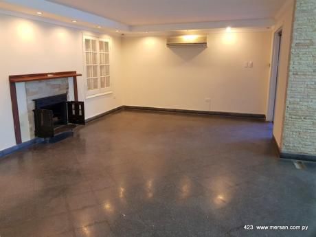 Residencia 4 Suites - Zona Banco Central (CóD. 423)
