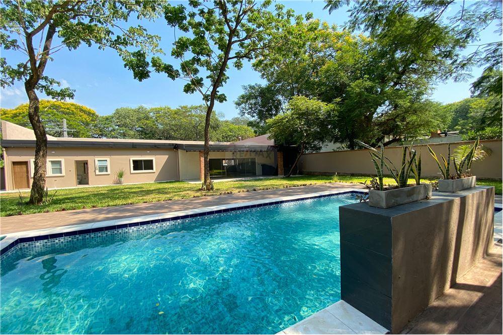 Casa a estrenar en San Bernardino - Ciervo Cua. — foto 2