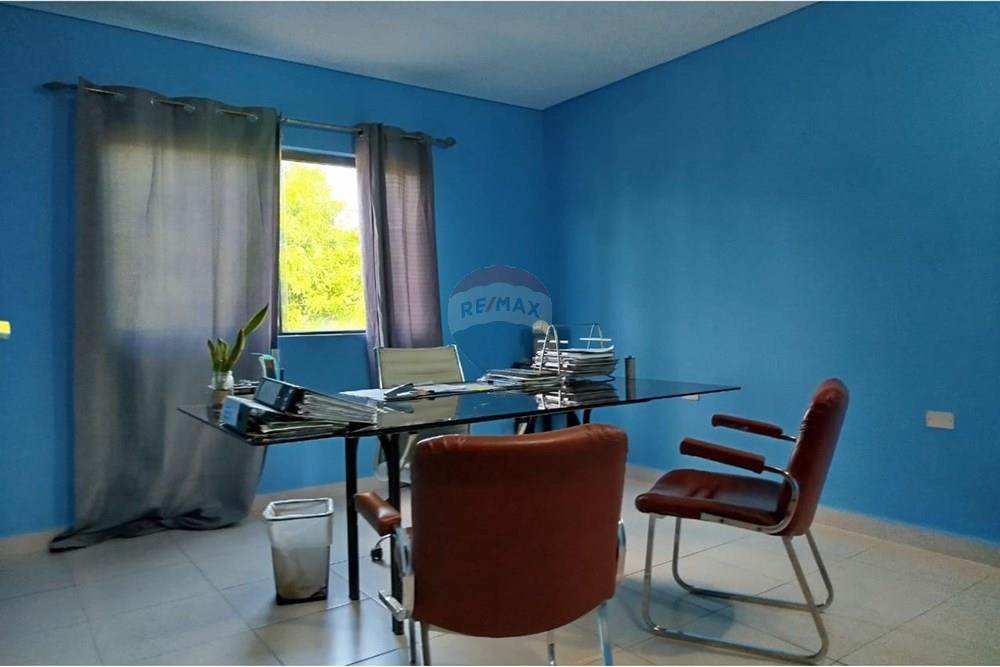 Casa - Alquiler - Villa Aurelia, Paraguay — foto 3