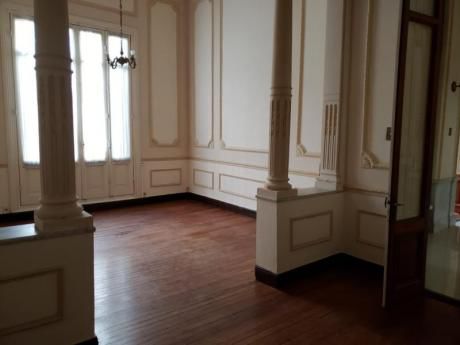 Hermosa Casa!! Realmente Amplia,6 Dorm, Altillo, 3 Baños