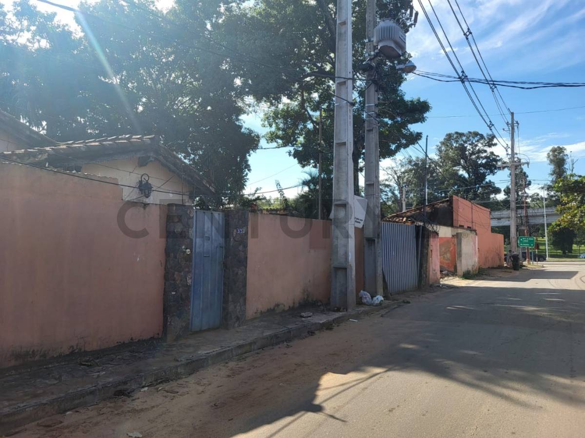 Vendo a 20 metros de Primer Presidente, en Zona Trinidad, 741 m2 de terreno — foto 2