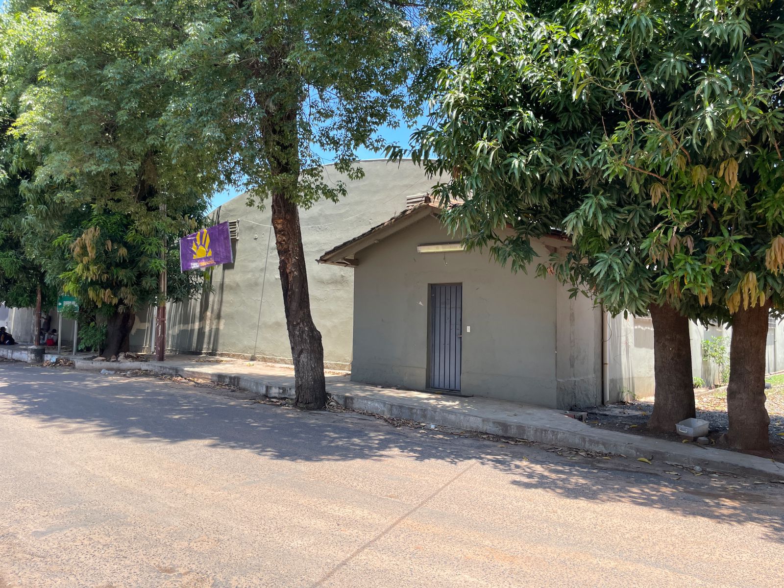 Alquilo amplio depósito en Fernando zona Norte - Ex Venser — foto 3