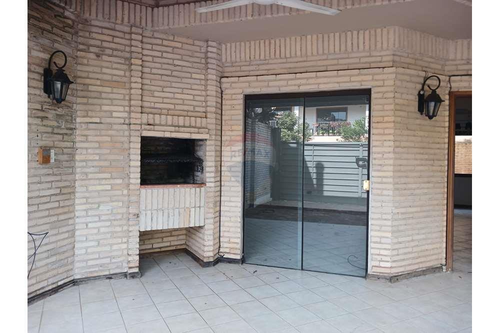 Alquilo Dúplex en Mburucuyá  Negociable4,900,000 ₲   [Mensual] — foto 2