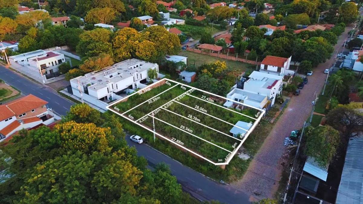 Lote en esquina sobre calle asfaltada | Lambaré — foto 3