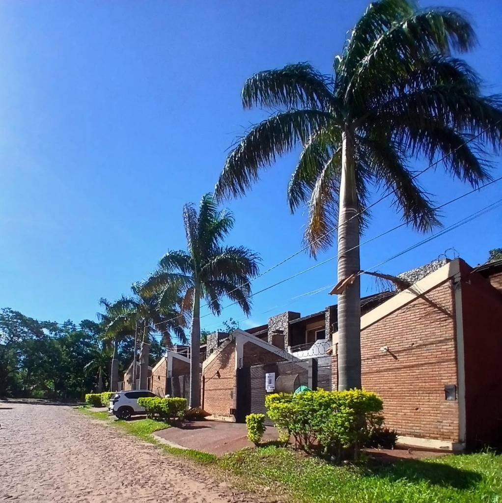 Casa Dúplex en Venta - B° Laurelty, Luque — foto 2
