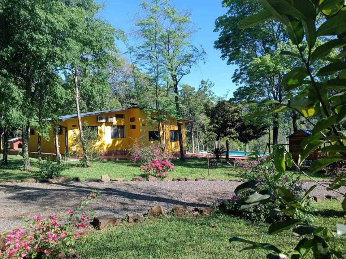 HERMOSA Y EXCLUSIVA PROPIEDAD CON 2 CASAS DE CAMPO / PISCINA Y 9 HAS DE TERRENO — foto 3