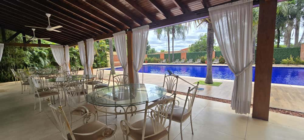 CASA EN ALQUILER EN CONDOMINIO BOTÁNICA 3 — foto 3