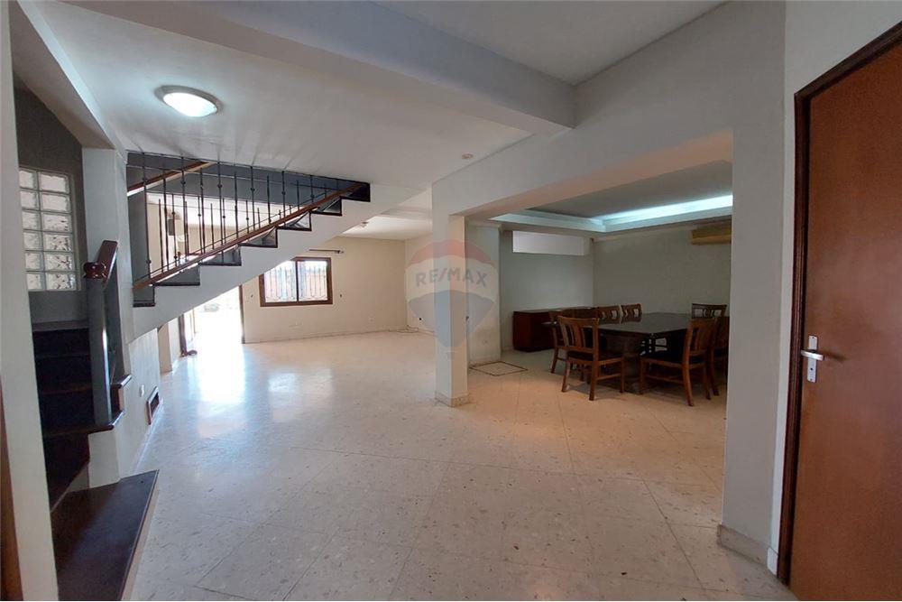 EN VENTA - CASA EN EL PRESTIGIOSO Bº MADAME LYNCH — foto 3