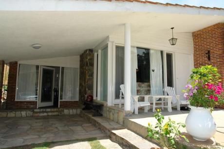 Casa En Venta 4 Dormitorios