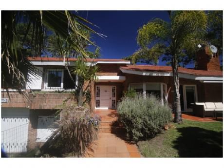 Casa En Venta 3 Dormitorios