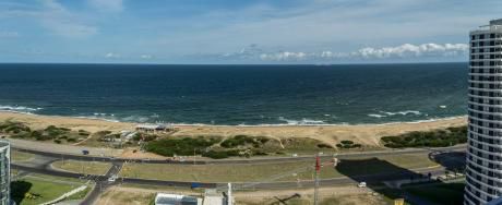 Apartamento En Venta 3 Dormitorios